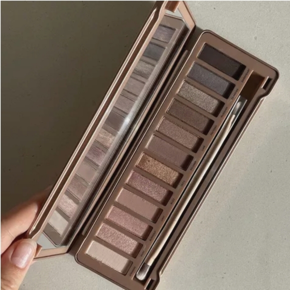 Urban decay naked 3 eyeshadow palette - Picture 8 of 8